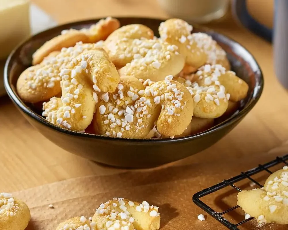 Buttergebäck Butter-S mit Hagelzucker